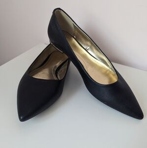 K&M black leather flats size 10